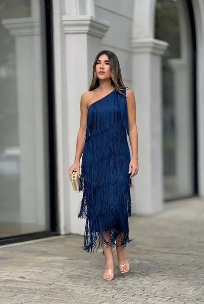 Elena | Vestido Asimétrico de Flecos
