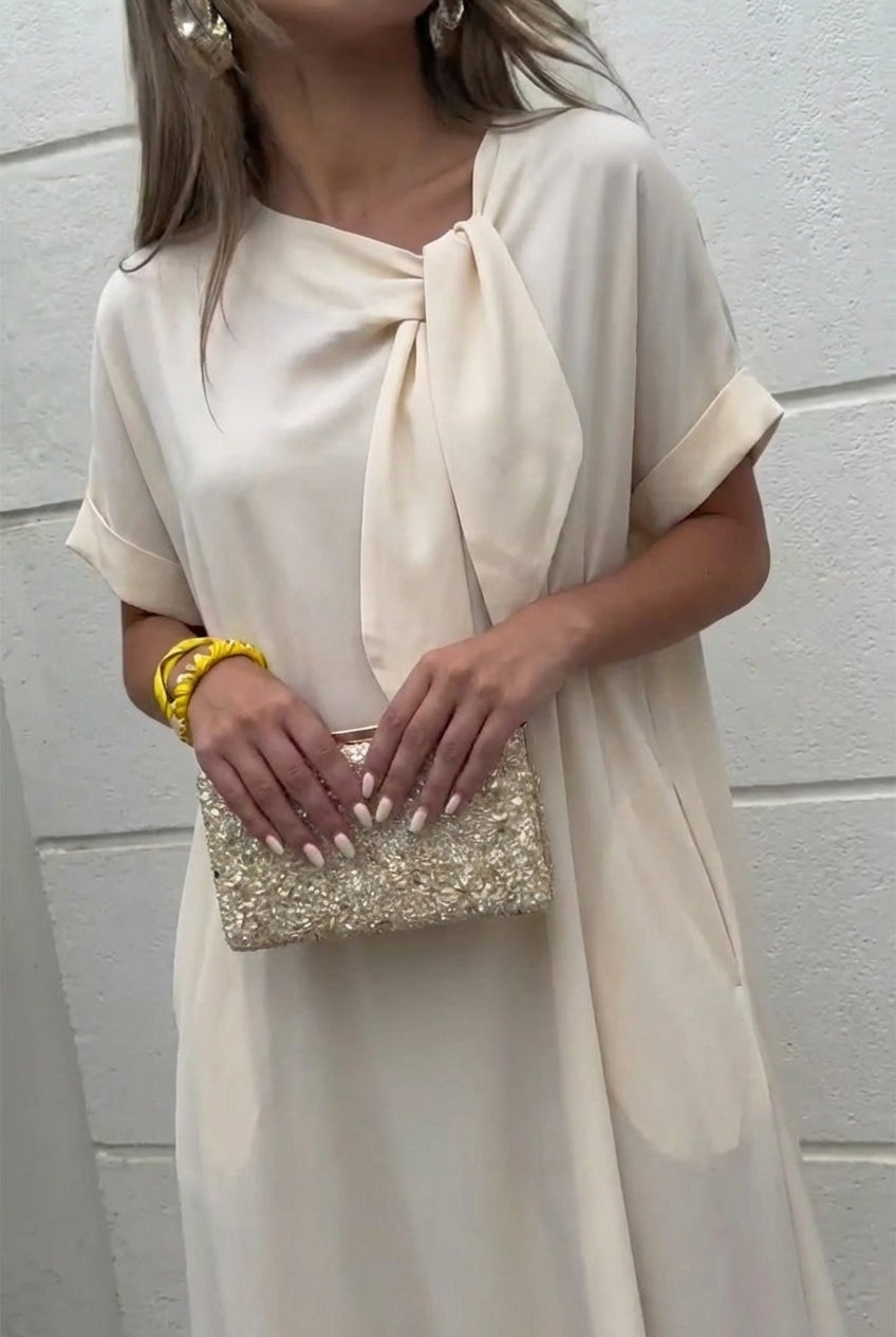 Angela | Elegant Dress with Pockets